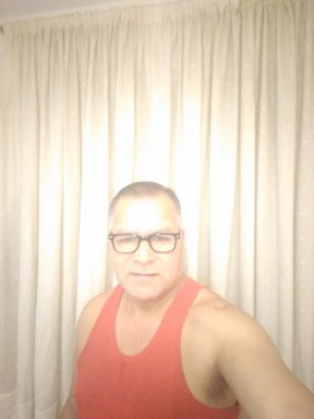 Spanish men looking for love