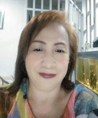 <span>Tess, 56</span> <span style='width: 25px; height: 16px; float: right; background-image: url(/bitmaps/flags_small/PH.PNG)'> </span><br><span>Buenavista, Philippines</span> <input type='button' class='joinbtn' style='float: right' value='VISIT NOW' />