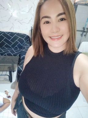 <span>Chit, 25</span>&nbsp;<span style='width: 25px; height: 16px; float: right; background-image: url(/bitmaps/flags_small/PH.PNG)'>&nbsp;</span><br><span>Cagayan De , Philippines</span>&nbsp;<input type='button' class='joinbtn' style='float: right' value='JOIN NOW' />