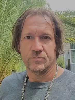 American men looking for love