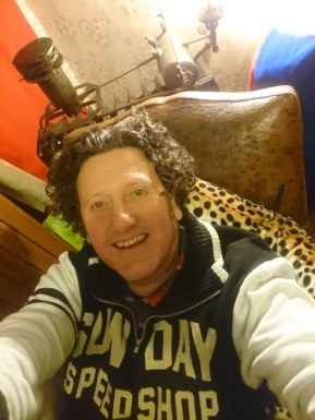 French men looking for love