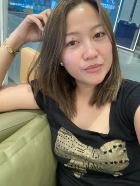 <span>Kathyleen Jane, 32</span> <span style='width: 25px; height: 16px; float: right; background-image: url(/bitmaps/flags_small/PH.PNG)'> </span><br><span>Cebu, Філіппіни</span> <input type='button' class='joinbtn' style='float: right' value='VISIT NOW' />