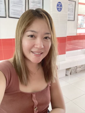<span>Kathyleen Jane, 32</span> <span style='width: 25px; height: 16px; float: right; background-image: url(/bitmaps/flags_small/PH.PNG)'> </span><br><span>Cebu, フィリピン</span> <input type='button' class='joinbtn' style='float: right' value='VISIT NOW' />