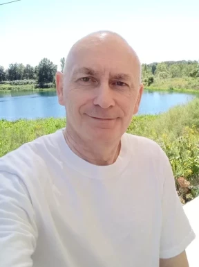 American men looking for love