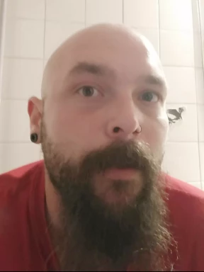 Spanish men looking for love