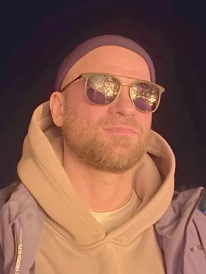 Foreign men for dating